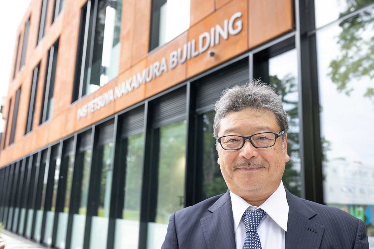 Dr Nakamura outside IDRM.jpg